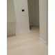 battiscopa in legno alto sagomato saronno laccato bianco mm 95 spessore mm15 foto 4