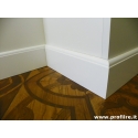 Battiscopa zoccolino verniciato bianco Lecce alto cm 10 legno massello
