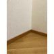 Battiscopa rovere impiallacciato alto 7 cm verniciato naturale spessore 10 mm riferimento Santarelli (10)