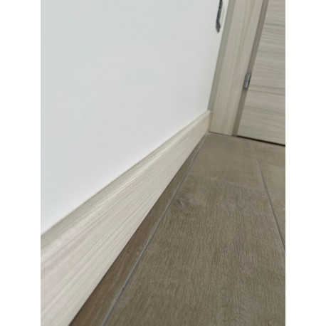 Battiscopa Palissandro matrix bianco altezza 7,5 cm spessore mm 12 