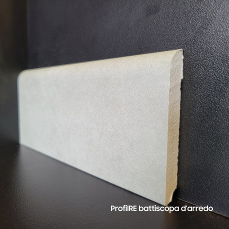 Battiscopa effetto cemento chiaro alto cm 7 colore 