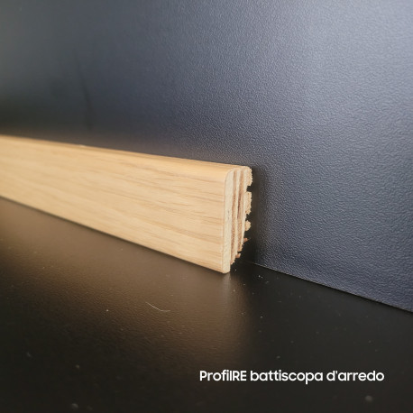 Battiscopa di 3 centimetri Rovere impiallacciato basso quadro spessore mm 13