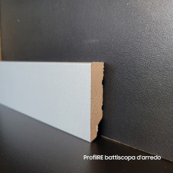 Battiscopa effetto alluminio altezza 5 cm spessore 12 moderno bordo quadro