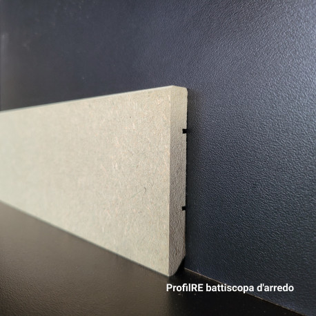 Battiscopa moderno 7 cm in mdf alta densità bordo quadro idrofugo