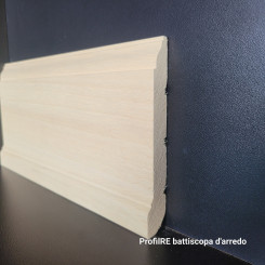 Battiscopa sagomato spessore 2 cm in legno massello grezzo Roma Vittoriano alto cm 12