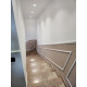 Profilo cornice modulare parete boiserie bianco pronto all'uso posato
