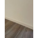 Battiscopa basso bianco in ceramica effetto moderno posa cliente Carpi foto 1