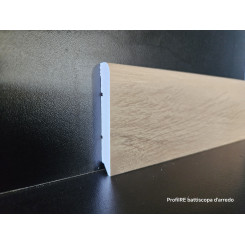 Battiscopa per pavimenti SPC in pvc espanso decoro Rovere chiaro zefiro impermeabile di cm 7,5 