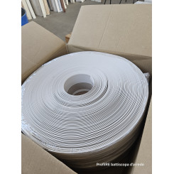 Battiscopa curvabile flessibile pvc colore bianco alto mm 75 spessore con base mm 15 rotolo