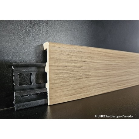 Battiscopa con canalina passafilo passacavi effetto Rovere con vena del legno altezza cm 8 spessore 2 cm