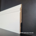 Battiscopa mdf alto bianco ducale inglese alto 13 cm spessore mm 14 verniciato NCS S 2005 Y 50R