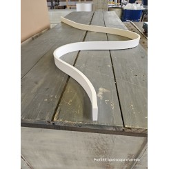 Battiscopa pieno, forma moderna curvabile e basso, cm 4 spessore mm 10.