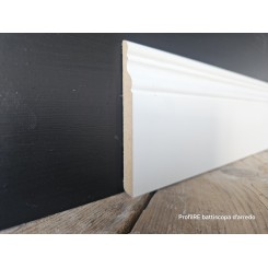 battiscopa inglese bianco ral 9016 da 10 mm di spessore EXTRA RESISTENTE verniciato alto 12 cm