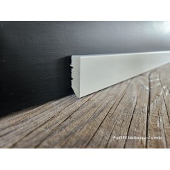 Battiscoipa HDF anti umidità basso, di 4 cm con spessore mm 12 verniciato ral 9016
