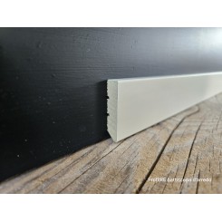 Battiscoipa HDF anti umidità basso, di 4 cm con spessore mm 9 verniciato ral 9010