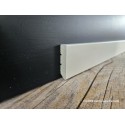 Battiscopa HDF anti umidità extra resistente bordo quadro altezza cm 4 spessore mm 9 verniciato ral 9010 slim