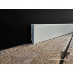 Battiscopa HDF anti umidità extra resistente bordo quadro altezza cm 5 spessore mm 12 verniciato ral 9016 slim